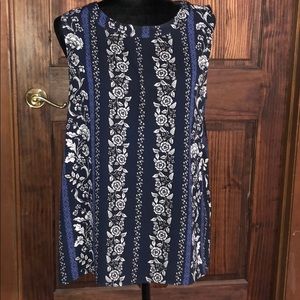 LOFT Floral Shell, Size L